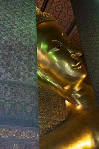 Reclining Buddha